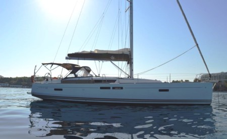 Sun Odyssey 469