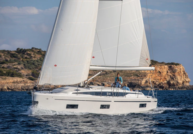 Bavaria 42 Cruiser Marina Dalmacija | KIRKA