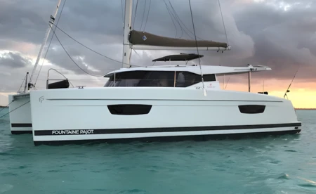 Lucia 40