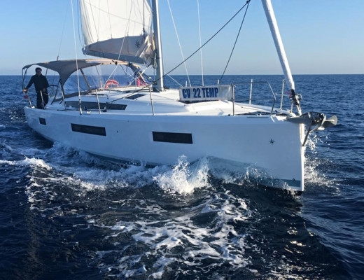 Sun Odyssey 440