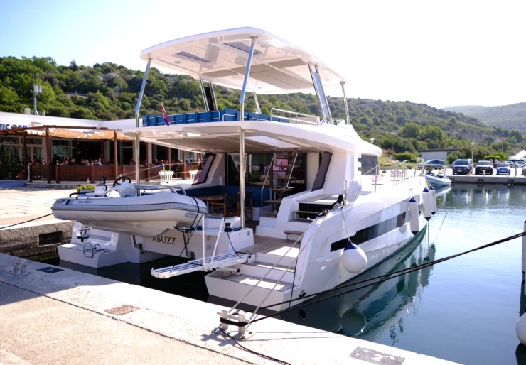 Cervetti 44 Power Primosten - Marina Kremik | Abuzz