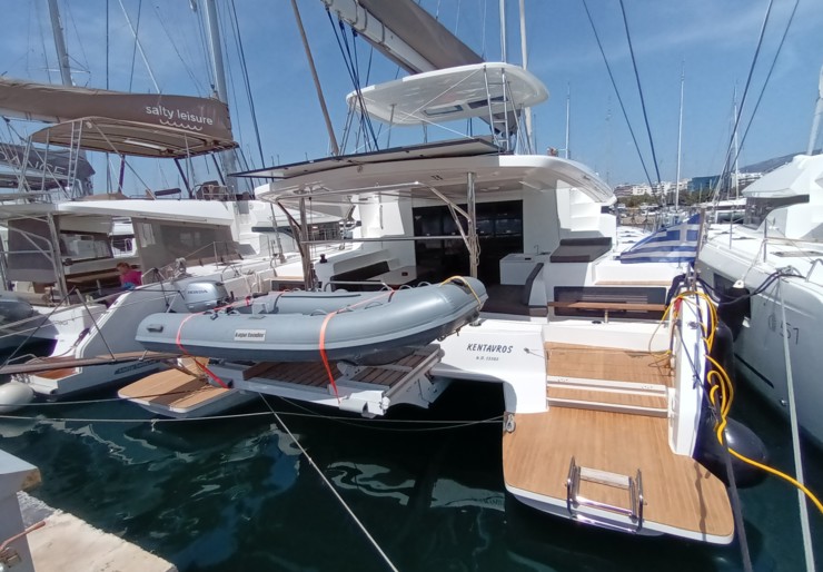 Lagoon 51 Alimos Kalamaki | KENTAVROS