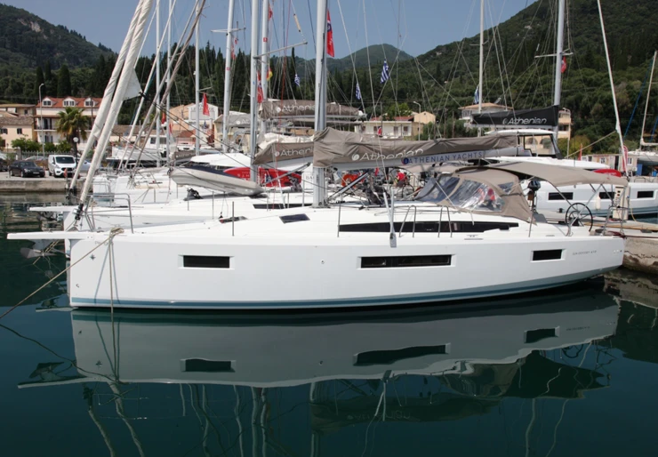 Sun Odyssey 410 Benitses | PANGEO