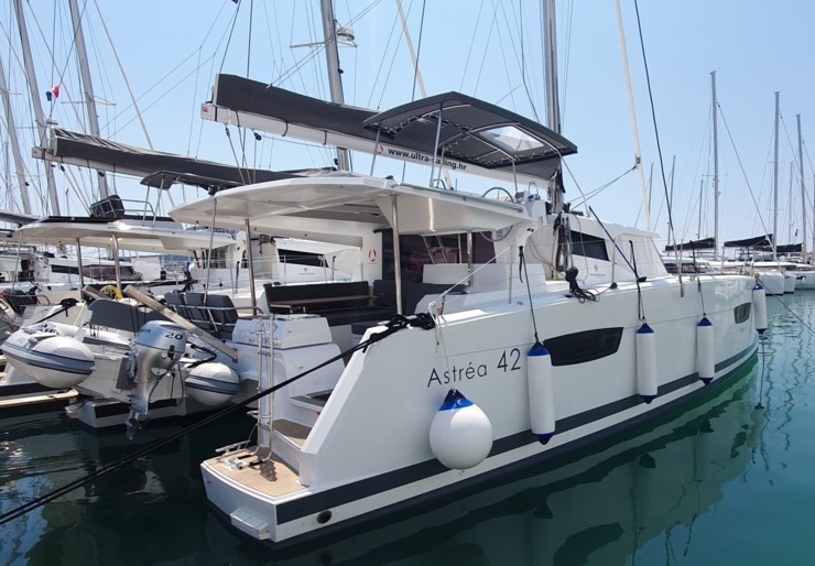 Astrea 42 Marina Baotic | CRAZY DIAMOND