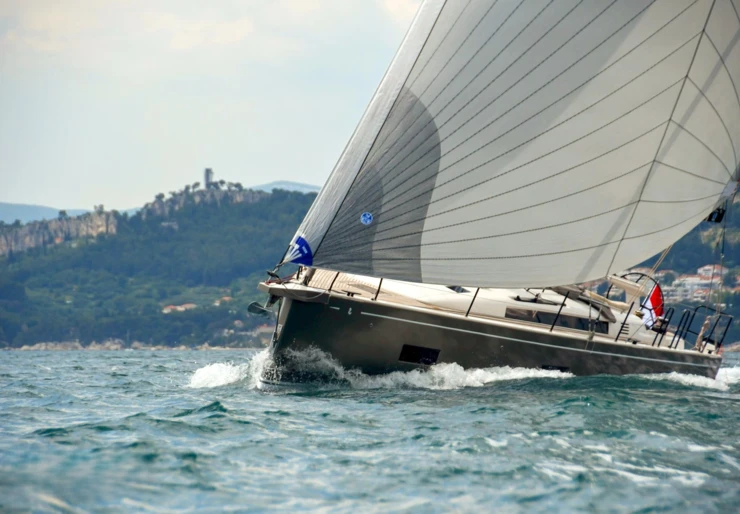 First 44 ACI Marina | CHECKMATE