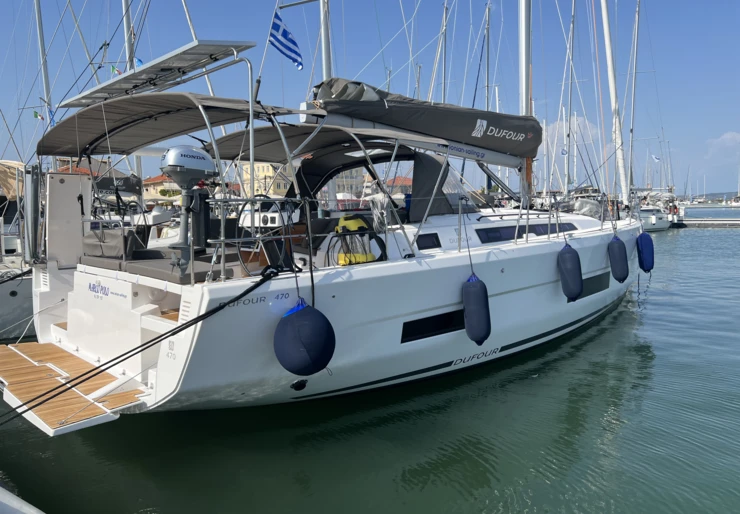 Dufour 470 GL Lefkas harbour | Maco Polo