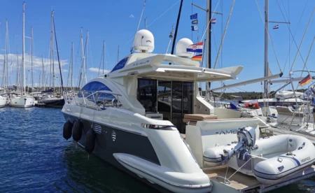 Azimut 43S