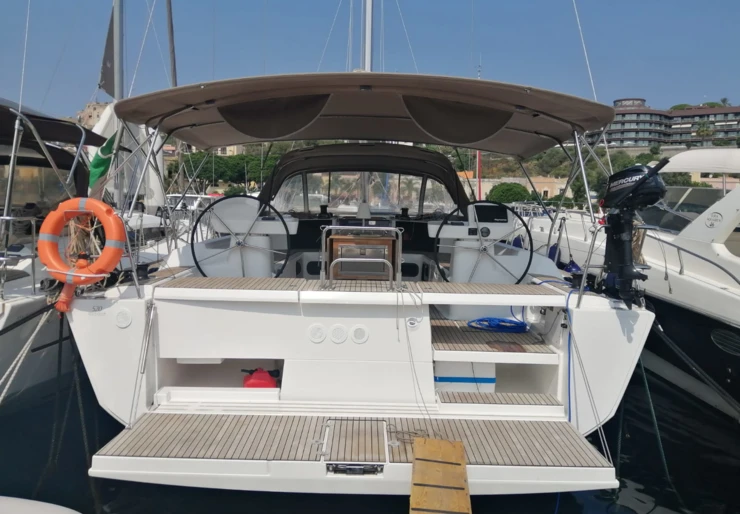Dufour 520 GL Poseidon Marina | Moscow Mule