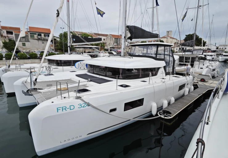 Lagoon 42 Mandalina | GRAND DELUXE III