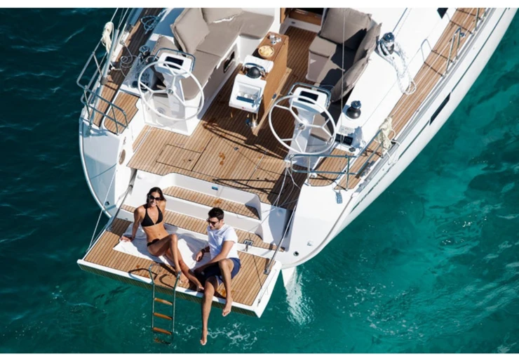 Bavaria Cruiser 46 Port de Lefkas | Amore Bavaria 46 Cruiser