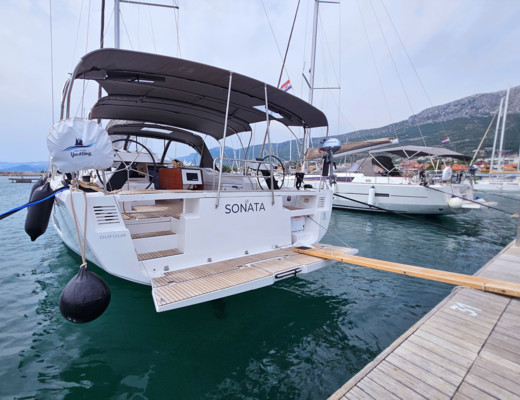 Dufour 470 GL