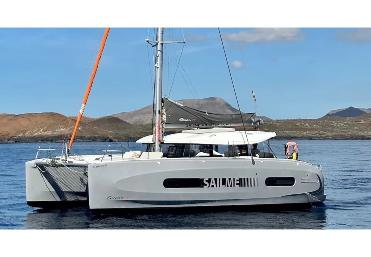 Excess 11 Marina Port Ibiza | Siesta