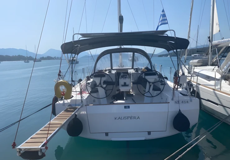 Bavaria C42 Alimos Kalamaki | Kalispera