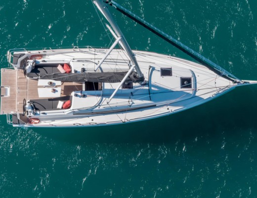 Sun Odyssey 380