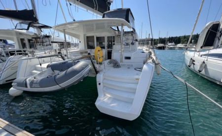 Lagoon 39