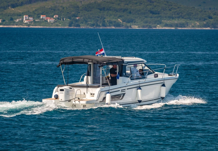 Merry Fisher 795 Novigrad | KlaPa