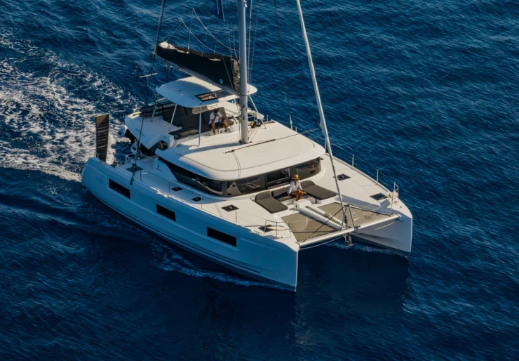 Lagoon 46 Lefkas harbour | Lino