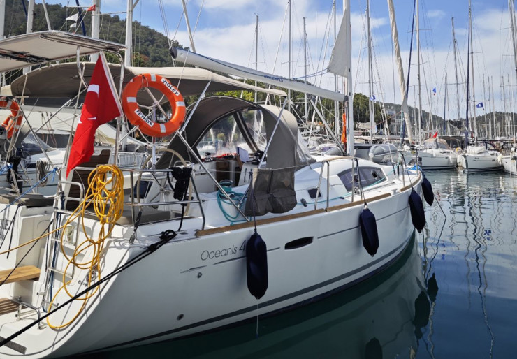 Oceanis 40 Port de Fethiye | Violet