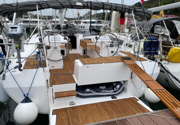 Bavaria C45 Style Veruda | Libertas