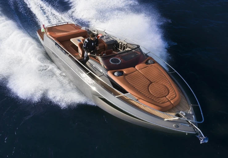 Cranchi 30 Endurance Portisco harbour | Aurora