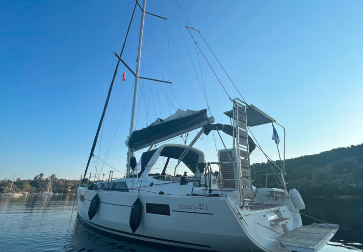 Oceanis 41.1 Port de Lefkas | Tikal 2