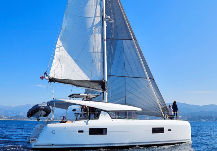 Lagoon 42 L'amirauté Charles Ornano | Reborn