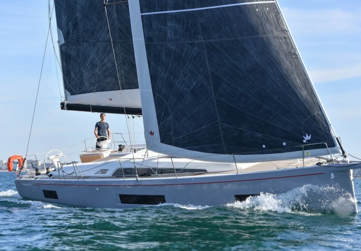 Oceanis 46.1 Cala dei Sardi | Moonraker