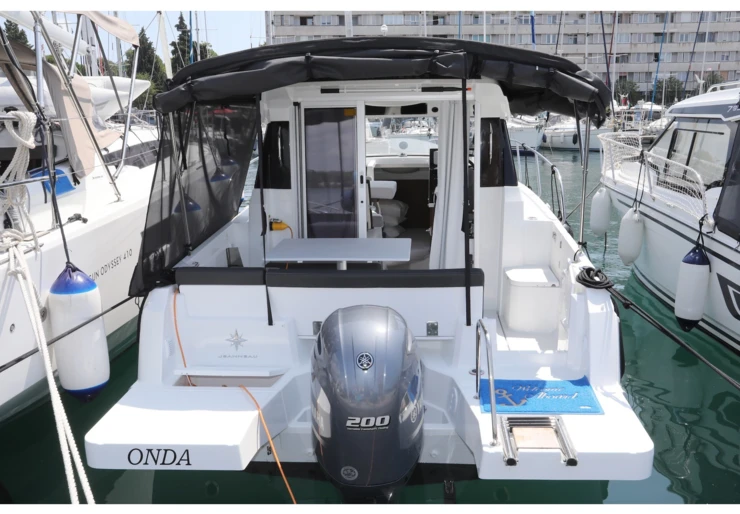 Merry Fisher 795 ACI marina | ONDA