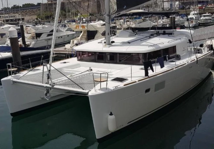 Lagoon 450 F Marina Kastela | SILICIA