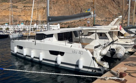 Isla 40