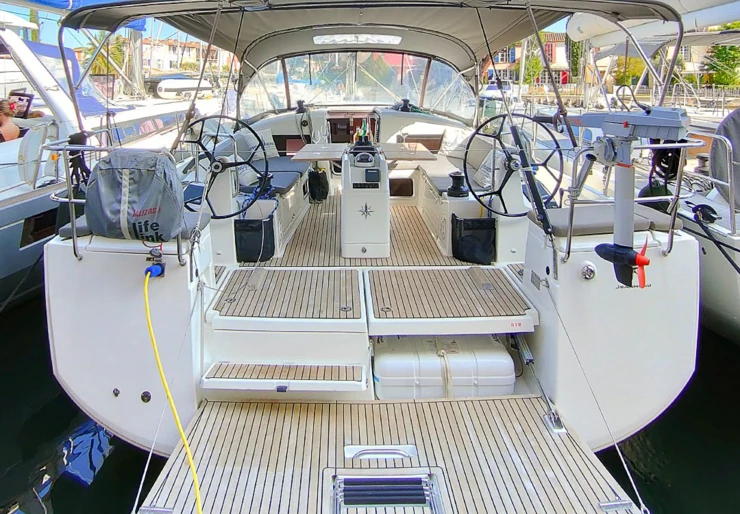 Sun Odyssey 440 Port Grimaud | Sterenn