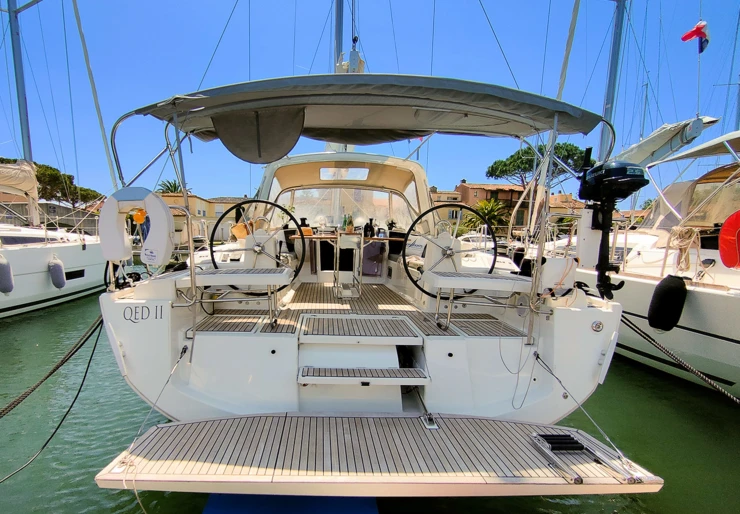 Oceanis 41.1 Port Grimaud | Blue Hop