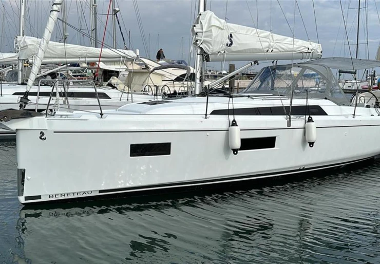 Oceanis 34.1 Trapani | Trapani Vela Club