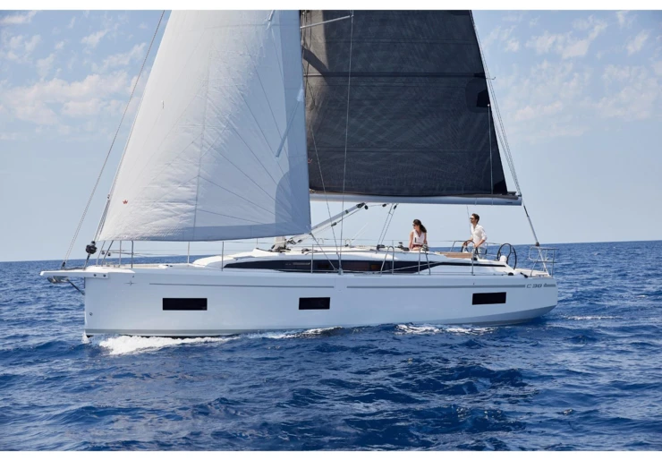 Bavaria C38 Fezzano | DEA