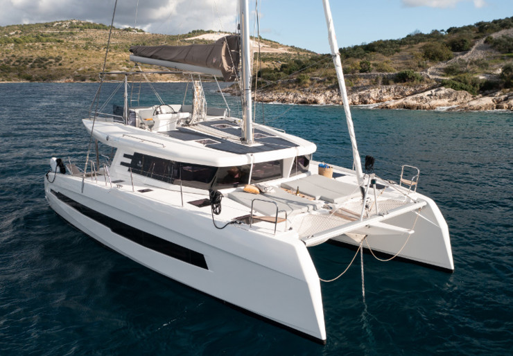 Cervetti 44 Power Primosten - Marina Kremik | KAJSA KAVAT new 2024 (air condition, generator, water maker, flybridge)