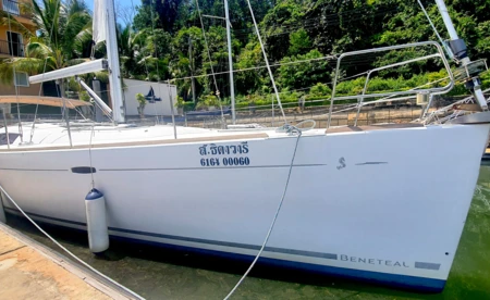 Oceanis 54
