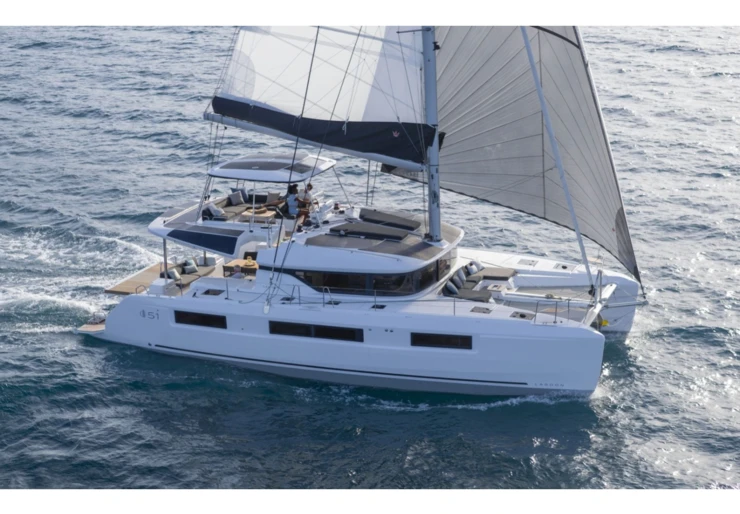 Lagoon 51 Olbia harbour | Paco - Premium line