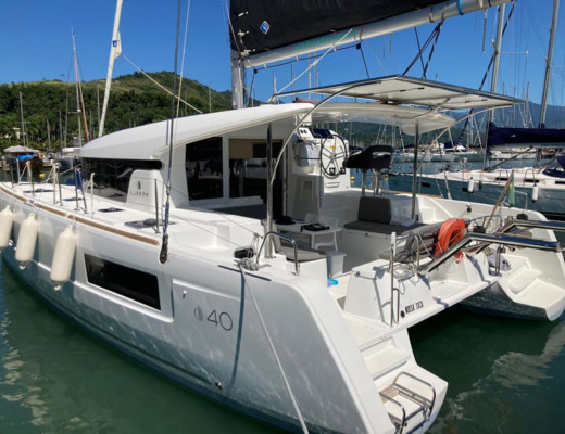 Lagoon 40