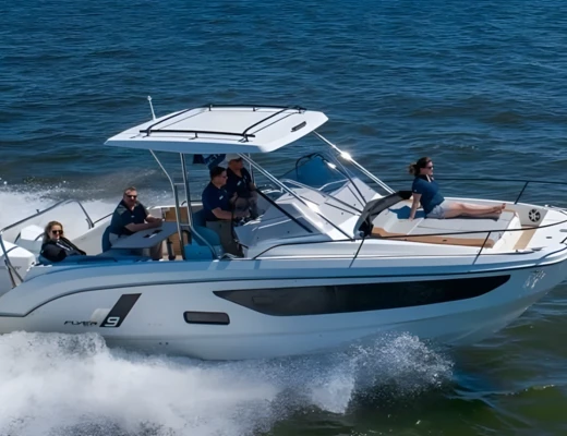 Flyer 9 Sundeck
