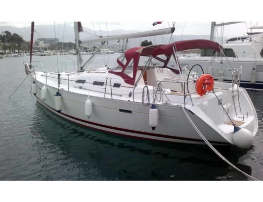 Oceanis Clipper 393