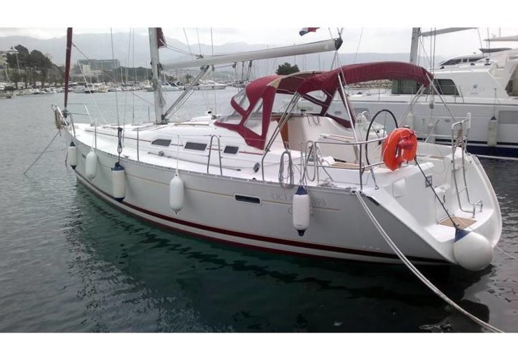 Oceanis Clipper 393 Alimos Kalamaki | Armenistis