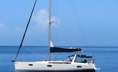 Oceanis 48