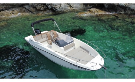 Quicksilver Activ 675 Open