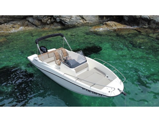 Quicksilver Activ 675 Open