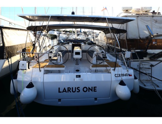 Bavaria C42