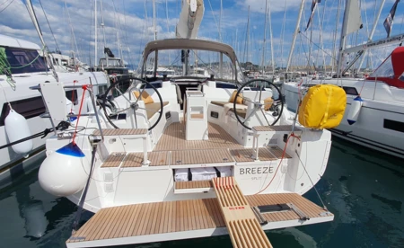 Oceanis 37.1