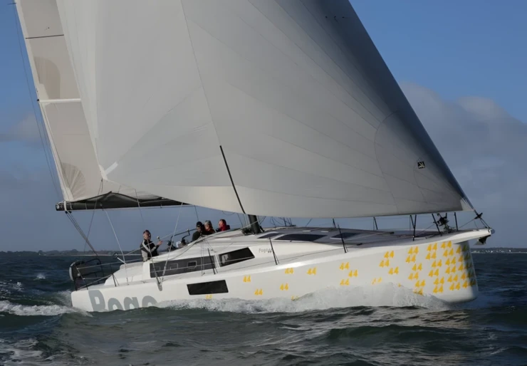 Pogo 44 La Rochelle | TOSTAKY