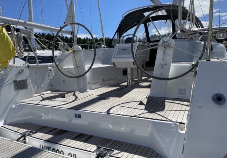 Bavaria Cruiser 41 Saltsjö Pir Marina - Saltsjöbaden | Ten