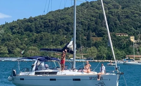 Oceanis 45