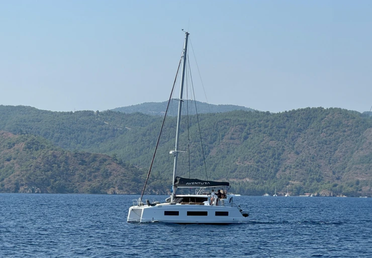 Aventura 37 Fethiye harbour | ProntoSail